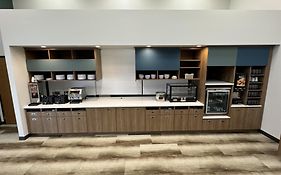 Bearcat Inn And Suites